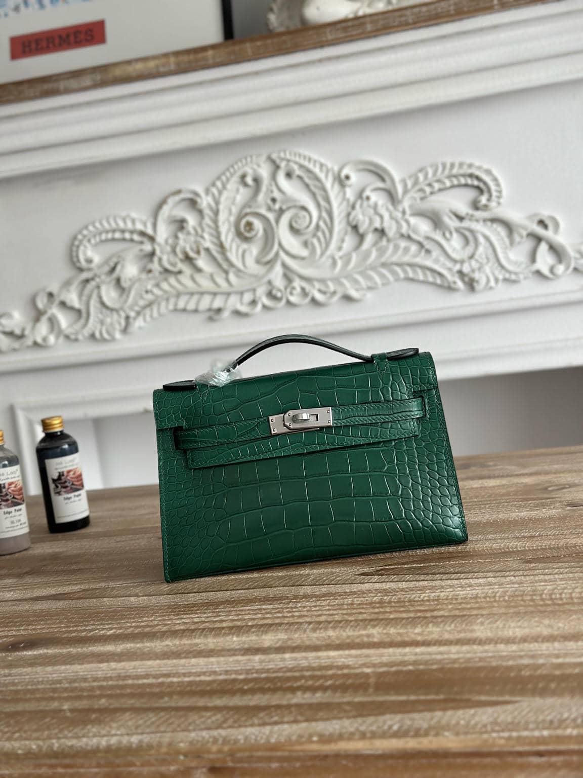 Kelly Crocodile-Embossed Cow Leather-31